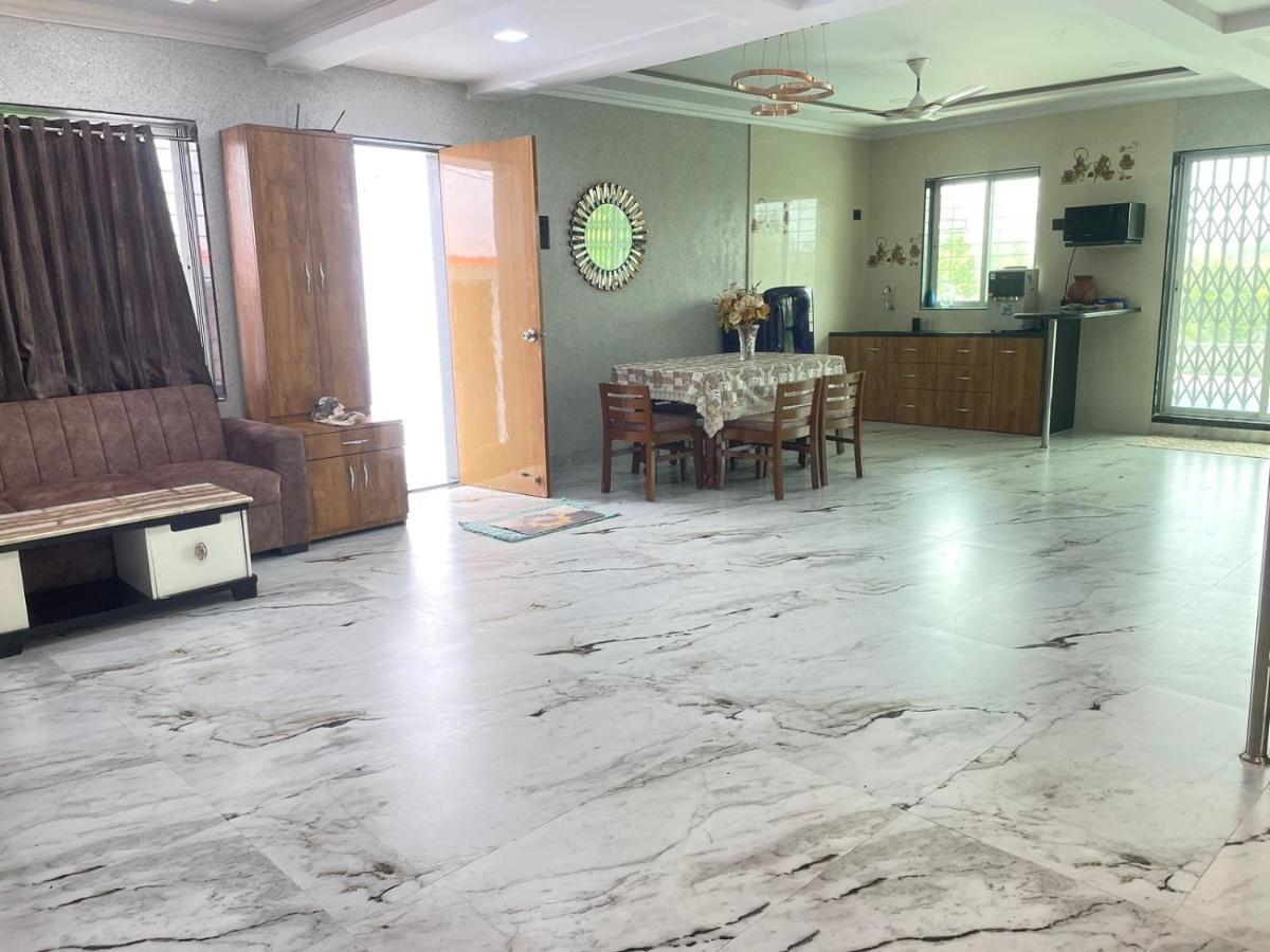 Classic Villa Palghar ภายนอก รูปภาพ