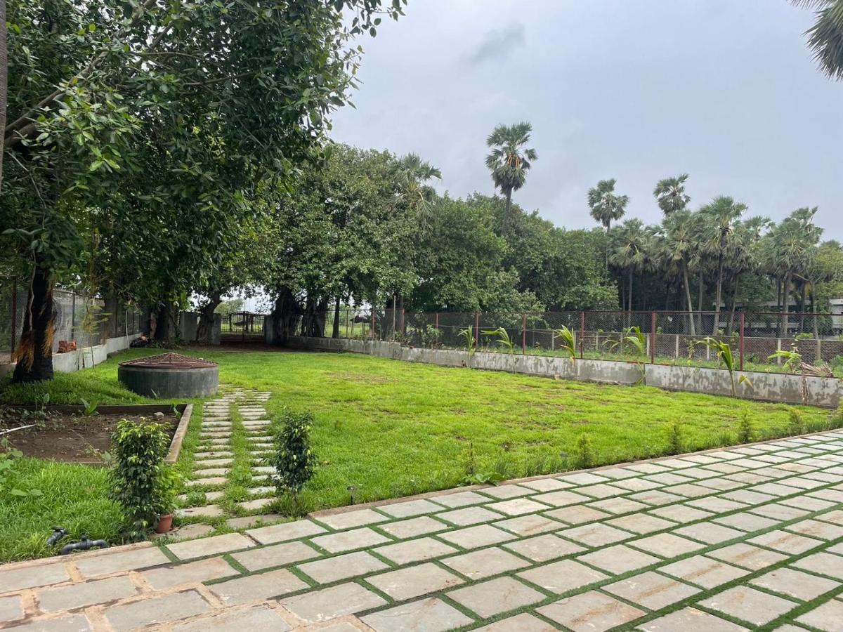 Classic Villa Palghar ภายนอก รูปภาพ