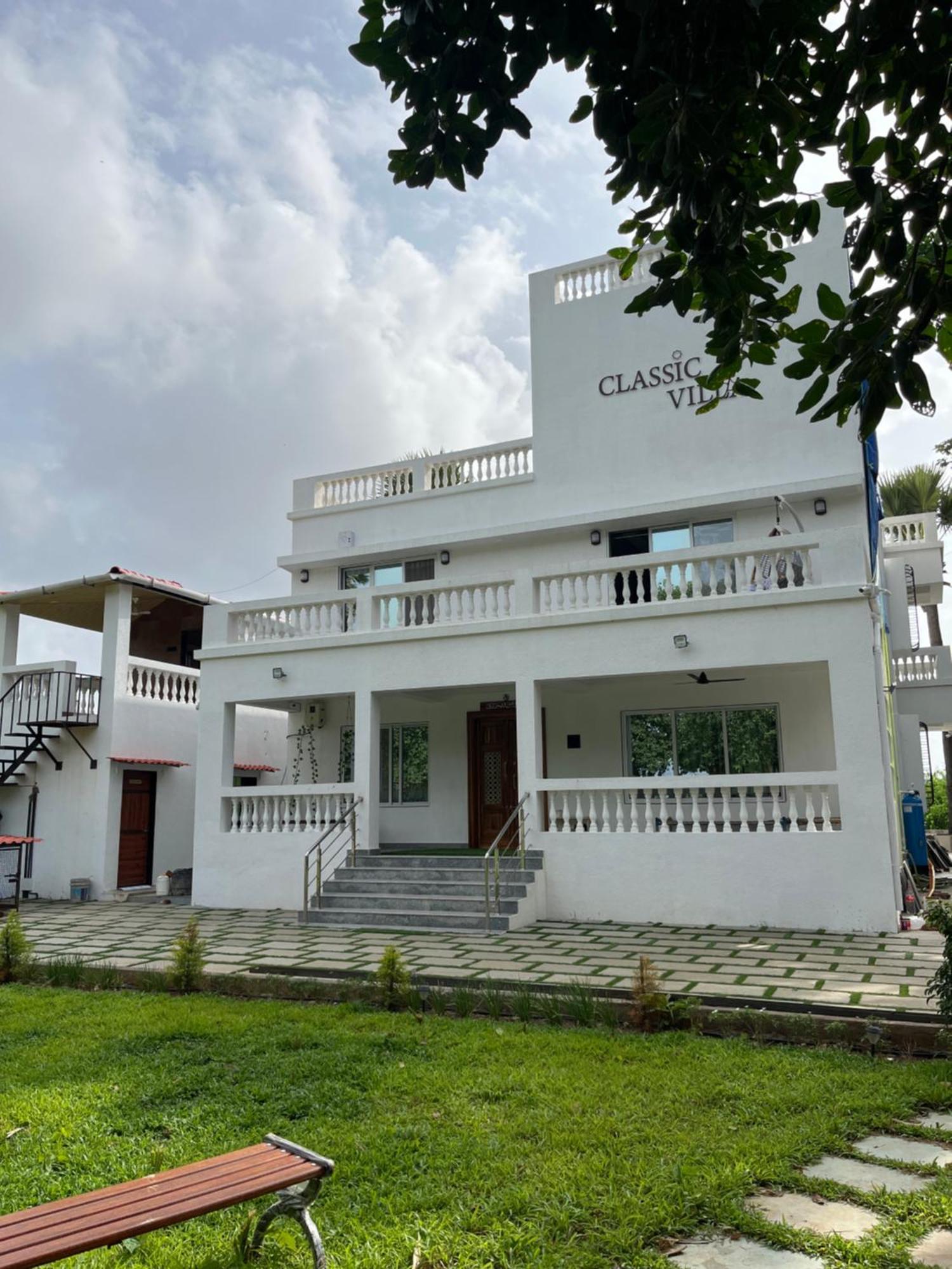 Classic Villa Palghar ภายนอก รูปภาพ