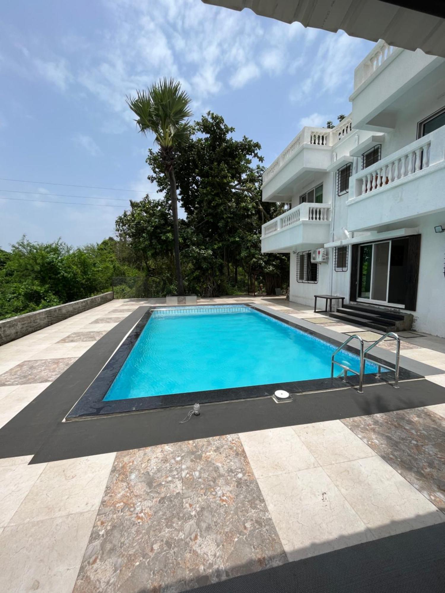 Classic Villa Palghar ภายนอก รูปภาพ